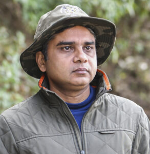 Wildlife In and Around Corbett Tiger Reserve : A Photographic Guidebook by Rajesh Chaudhary & Vinesh Kumar