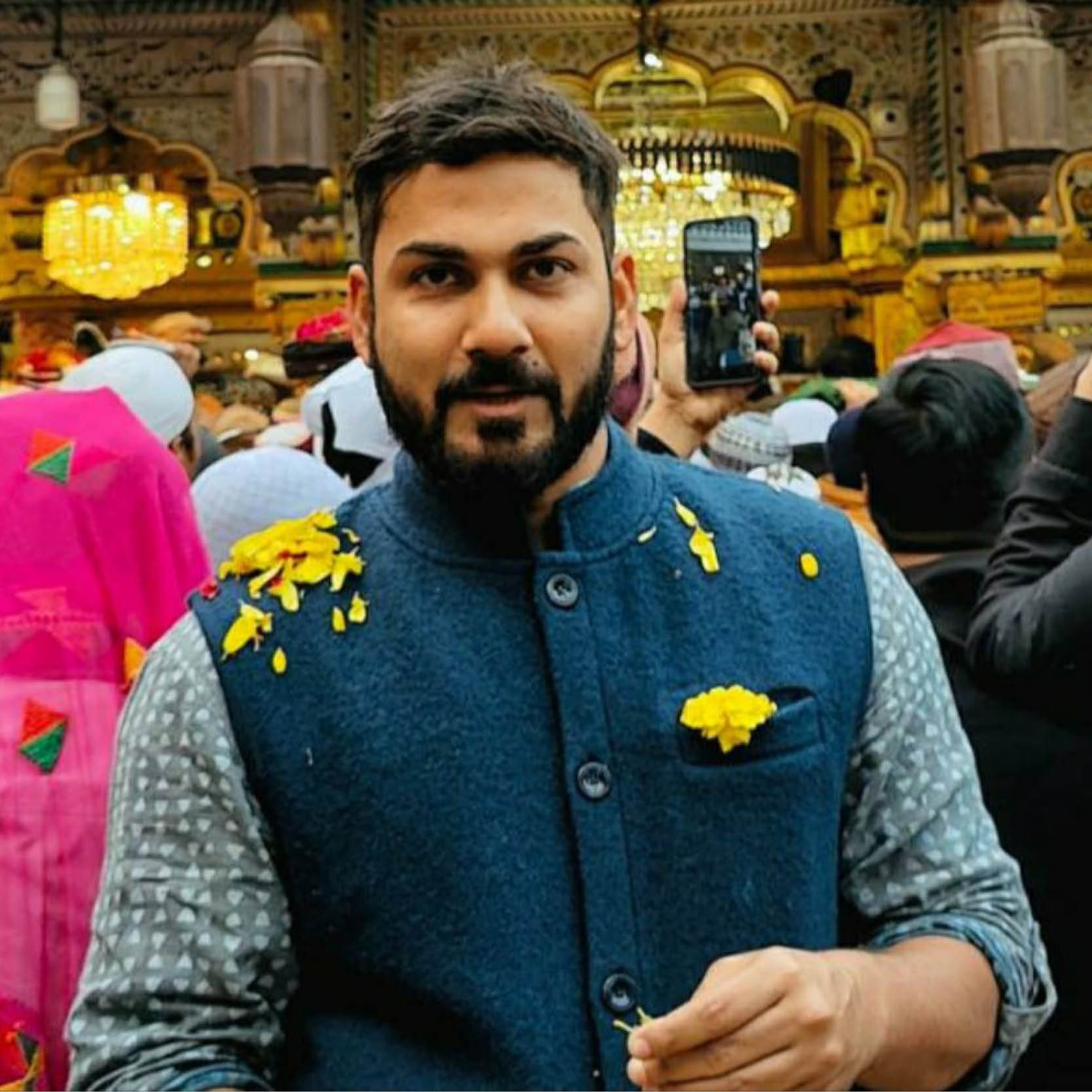 Author Sadaf Hussain